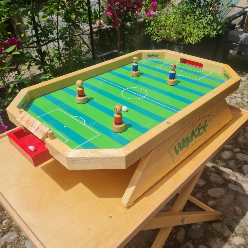 Weykick Football